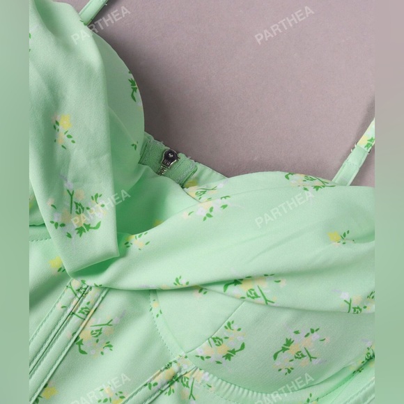 Bustier - Picture 3 of 7